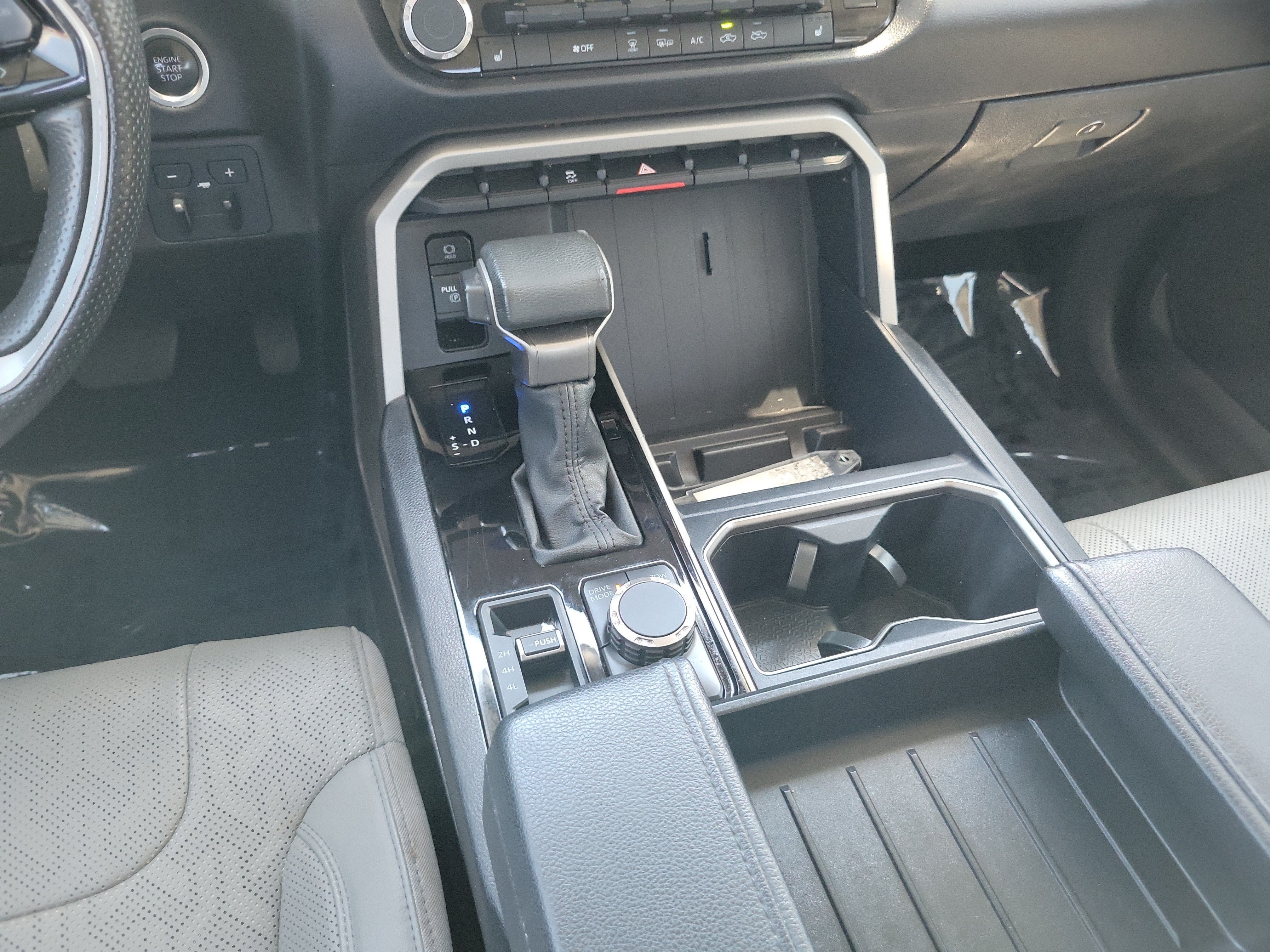 Used 2024 Ice Toyota SR5 image 15