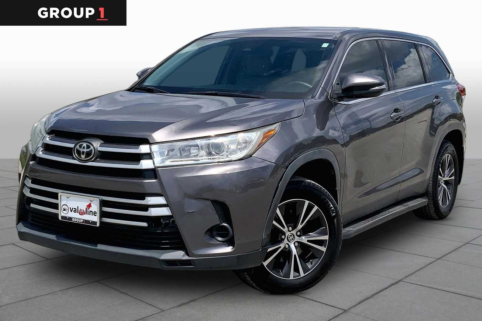 2019 Toyota Highlander LE