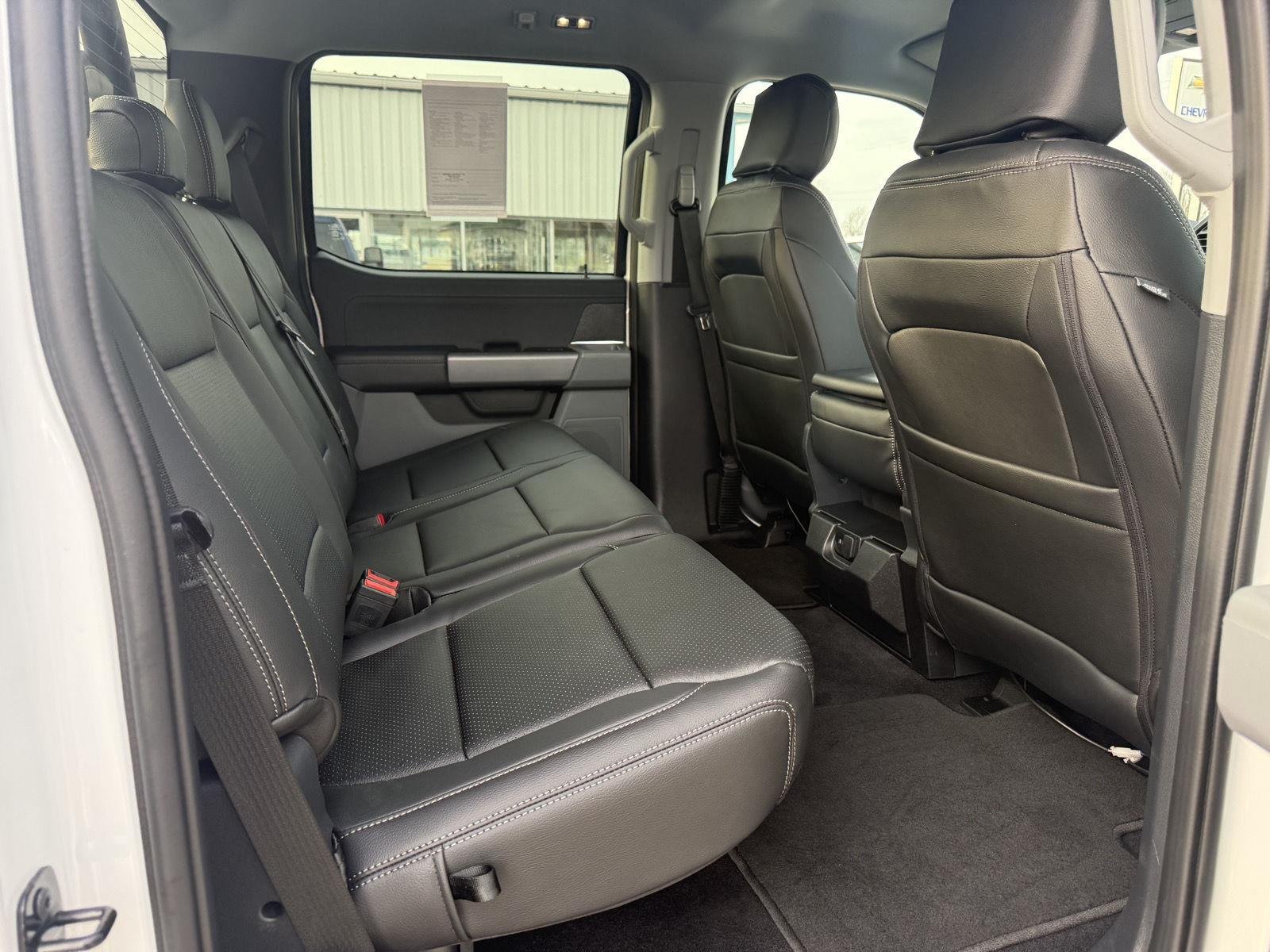 2025 Ford F-150 XLT - Photo 20