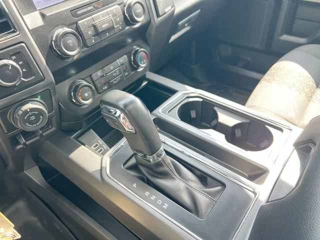 Used 2019 Black Ford XLT image 24