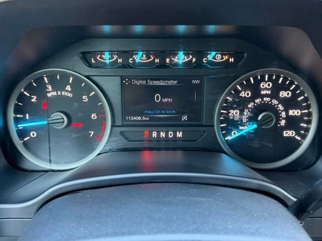 Used 2020 Velocity Blue Metallic Ford XLT image 23