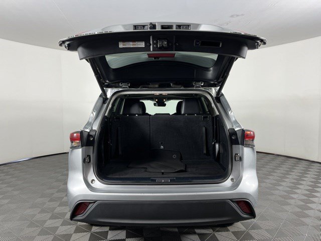 Certified Used 2022 Celestial Silver Metallic Toyota XLE image 47