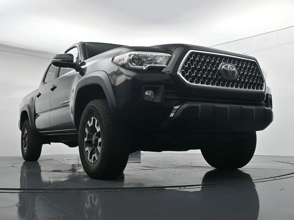 Used 2019 Black Toyota TRD Off-Road image 17