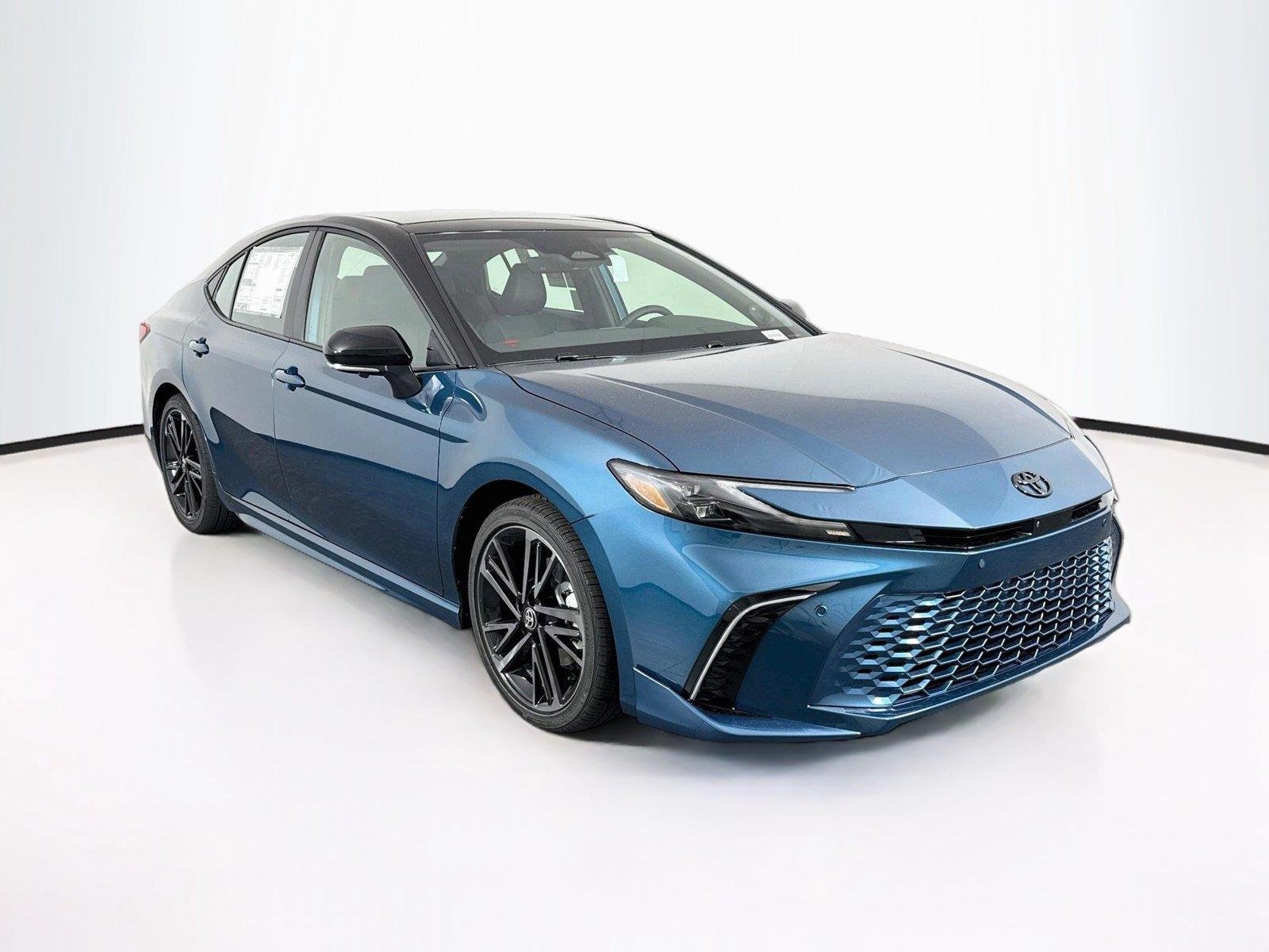 New 2026 Ocean Gem w/Midnight Black Metallic Roof Toyota XSE image 10