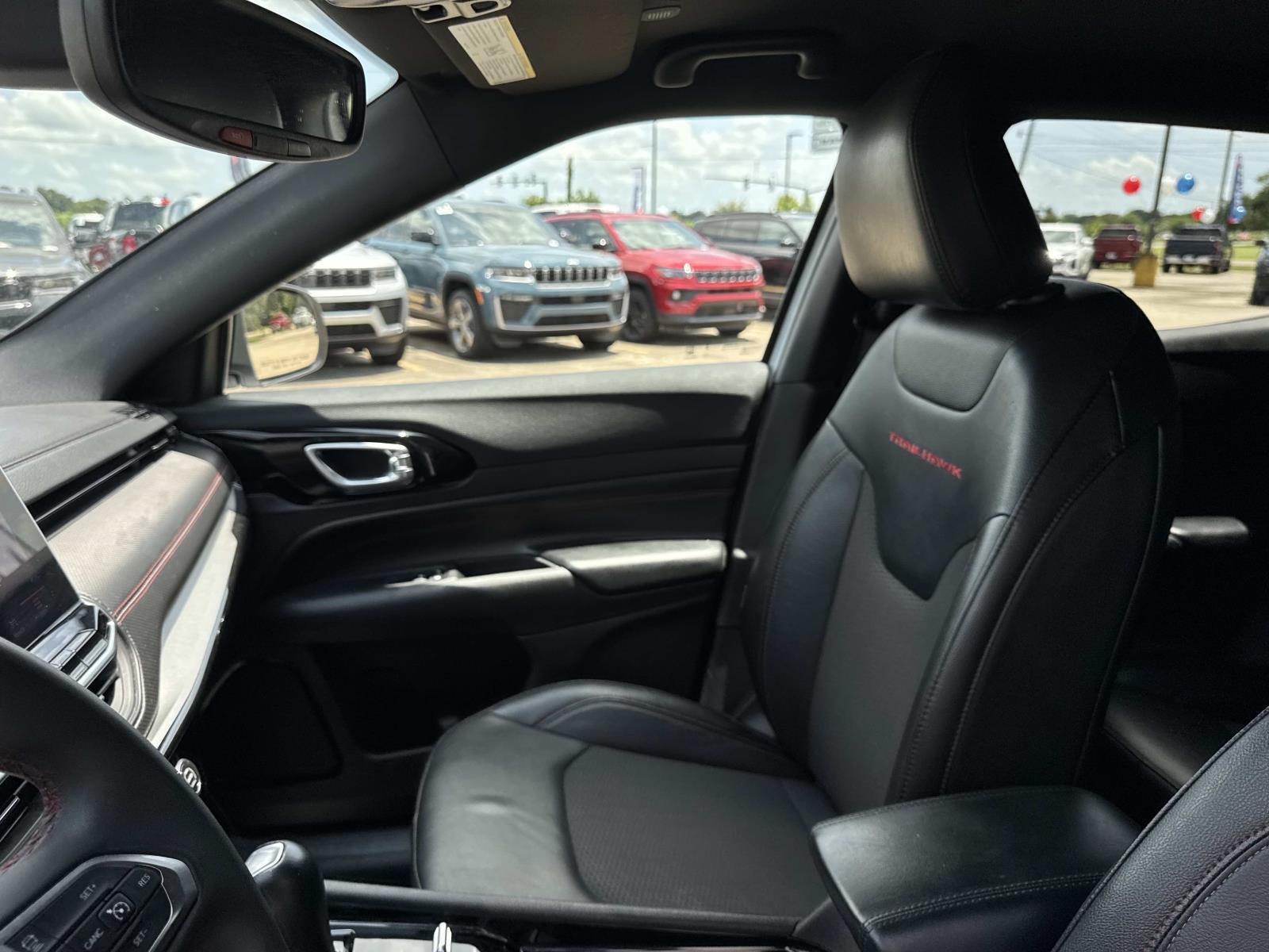 Used 2025 White Jeep Trailhawk image 15