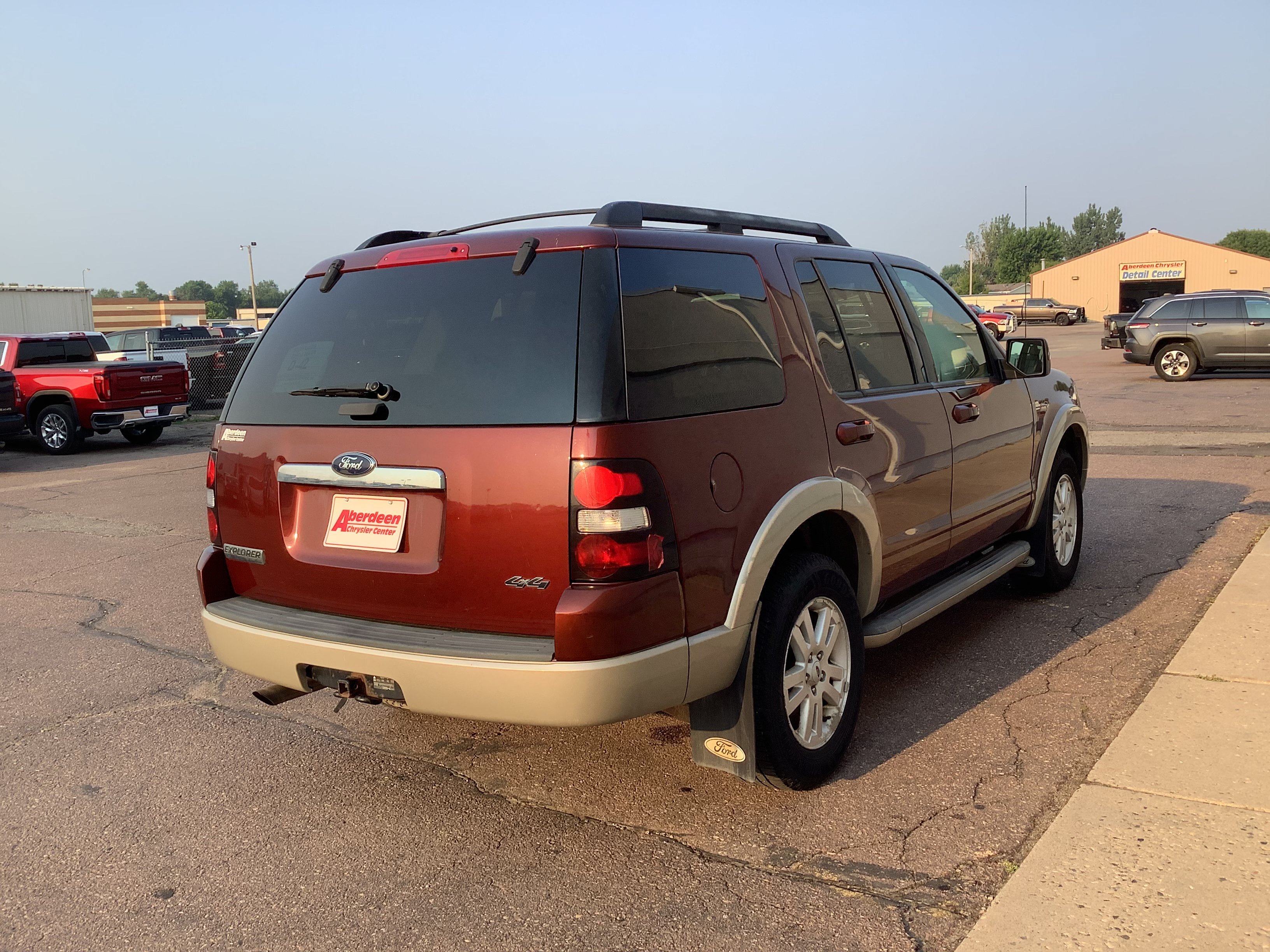 Used 2009 Brown Ford Eddie Bauer image 4
