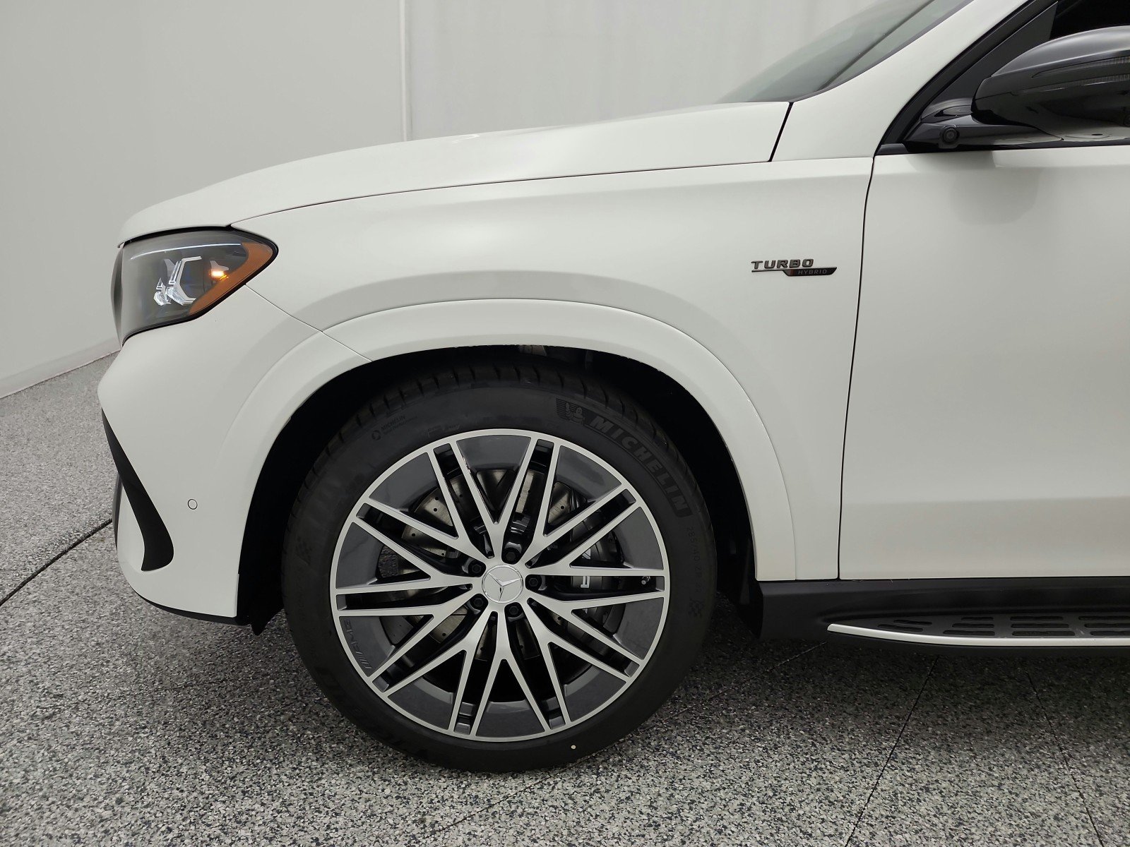 New 2027 Polar White Mercedes-Benz AMG® GLE 53e 4MATIC+ SUV image 13