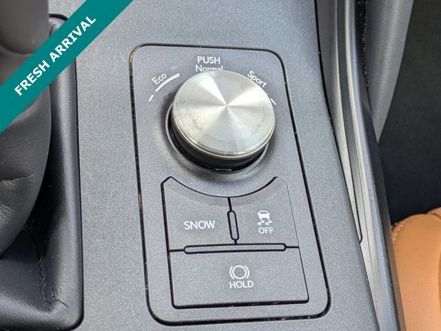 2025 Lexus IS 350 F SPORT DESIGN - Photo 29