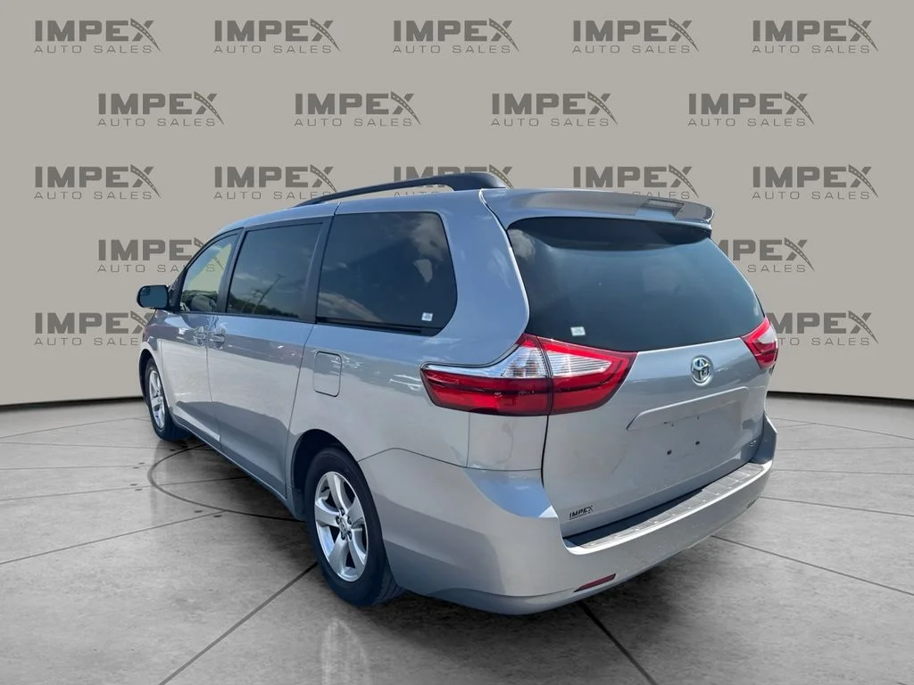 Used 2015 Silver Toyota LE image 2