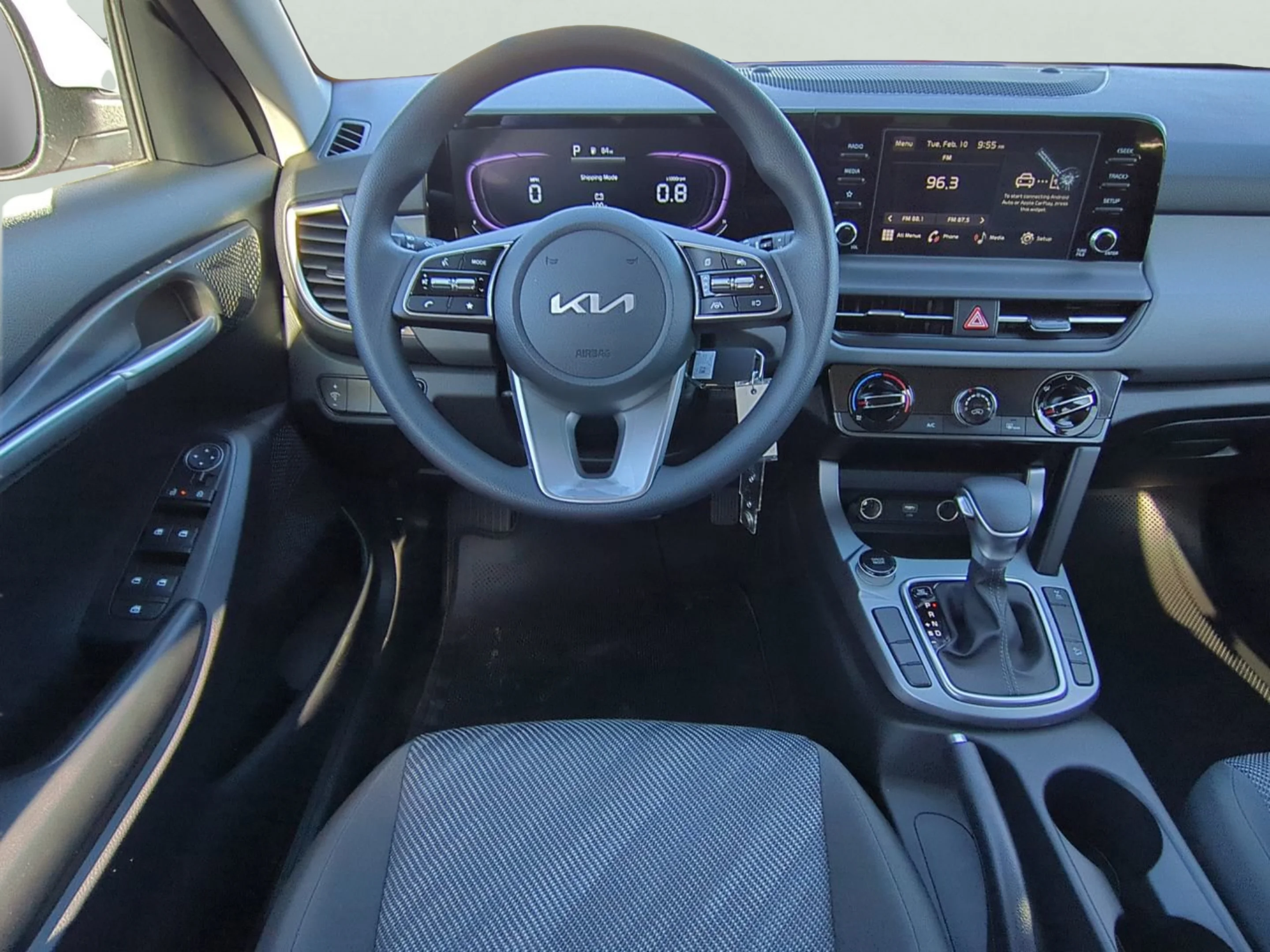 New 2026 Snow White Pearl Kia LX image 17