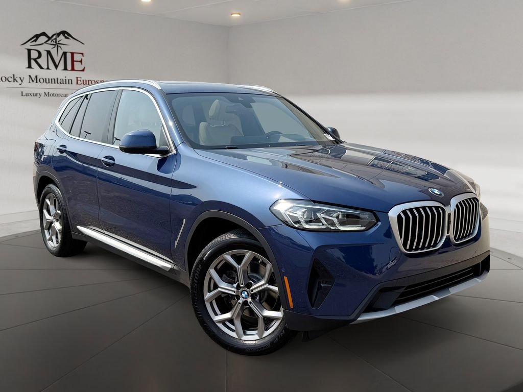Used 2024 Blue BMW xDrive30i image 1