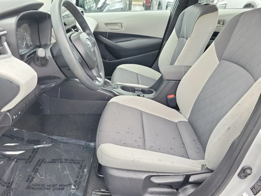 Used 2025 Silver Toyota LE image 19