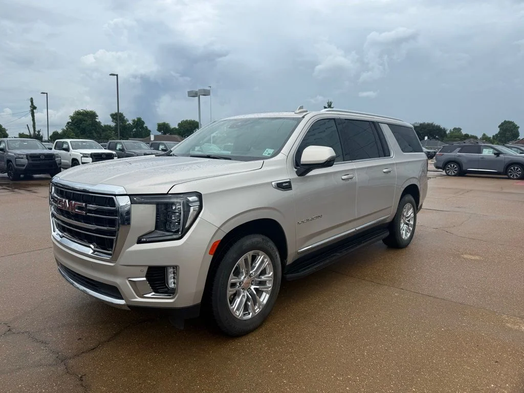 2023 GMC Yukon 2WD SLT's photo