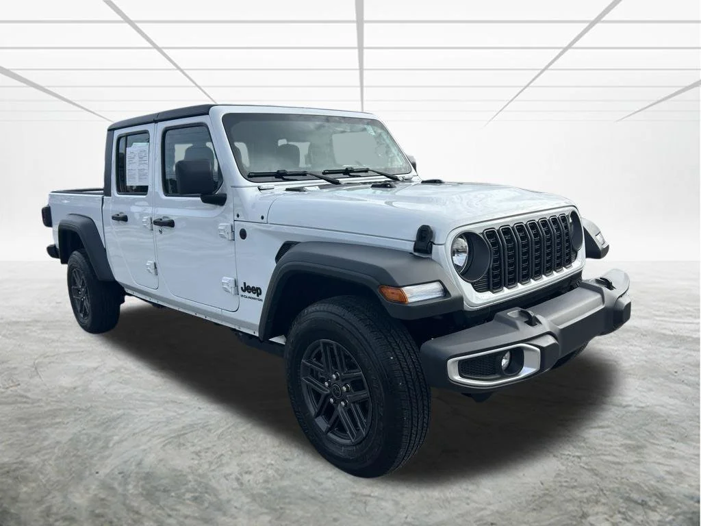 Used 2026 White Jeep Sport image 2
