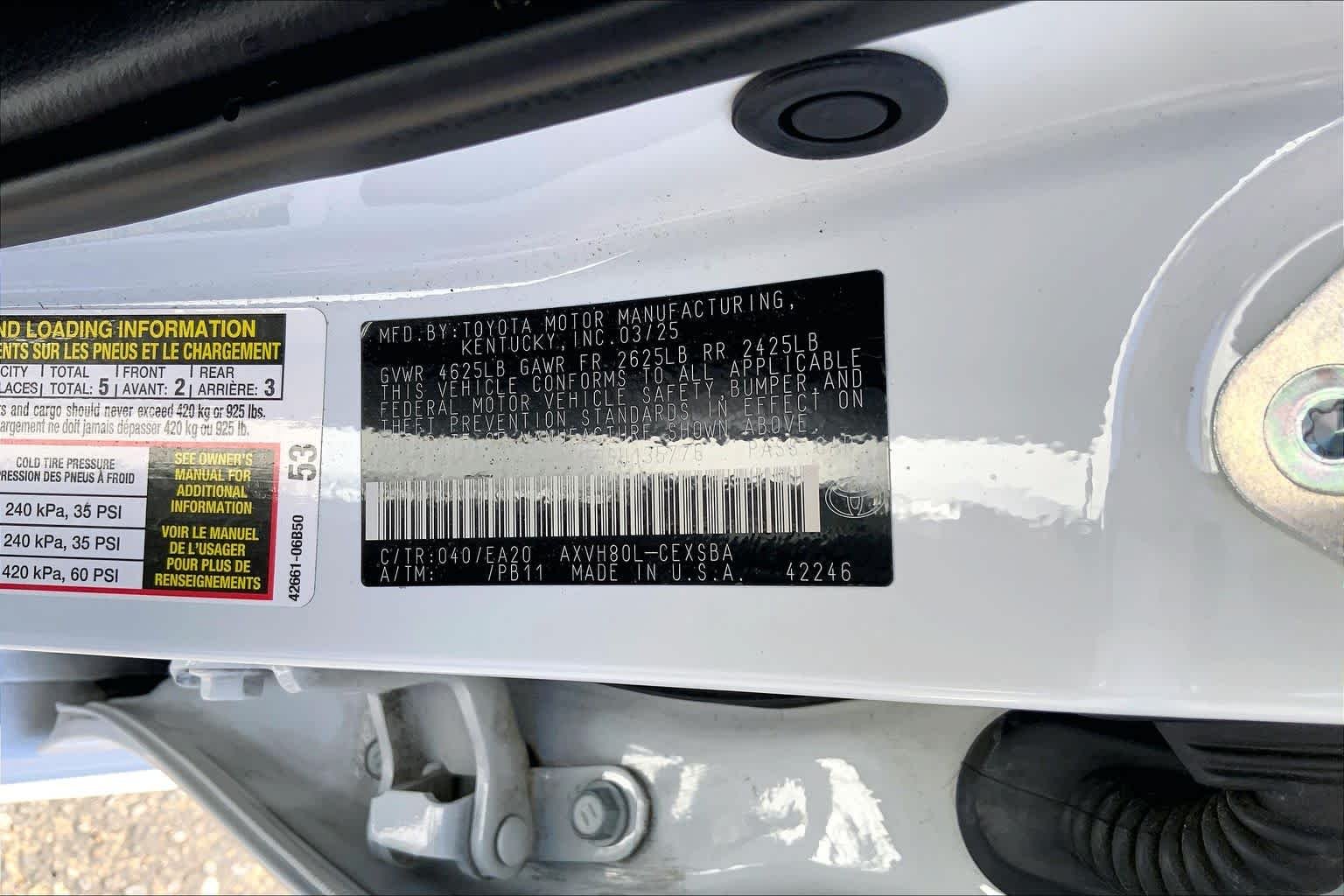 Certified Used 2025 Ice Cap Toyota SE image 29