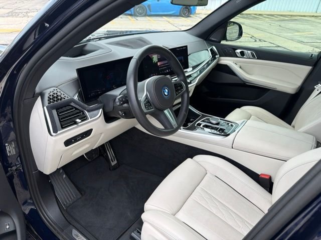 Used 2025 Blue BMW xDrive50e image 8
