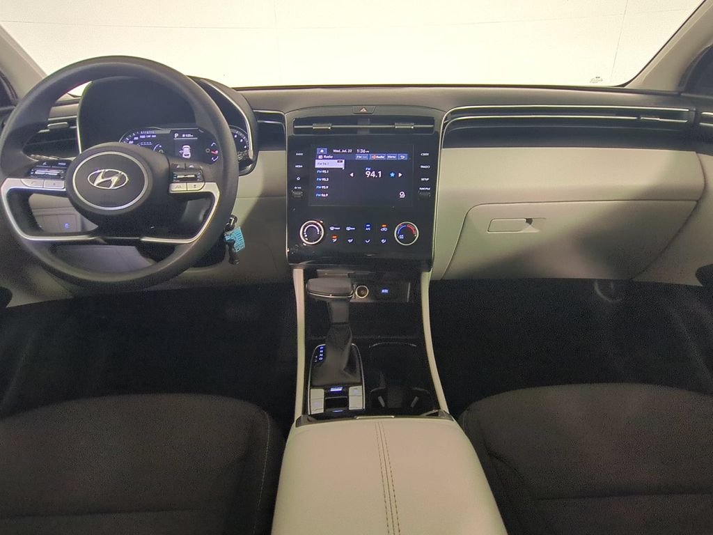 2024 Hyundai Tucson SE - Photo 17