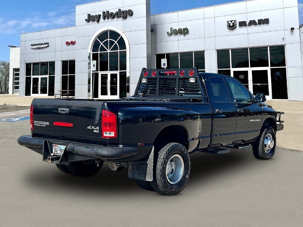 Used 2004 Black Dodge SLT image 8