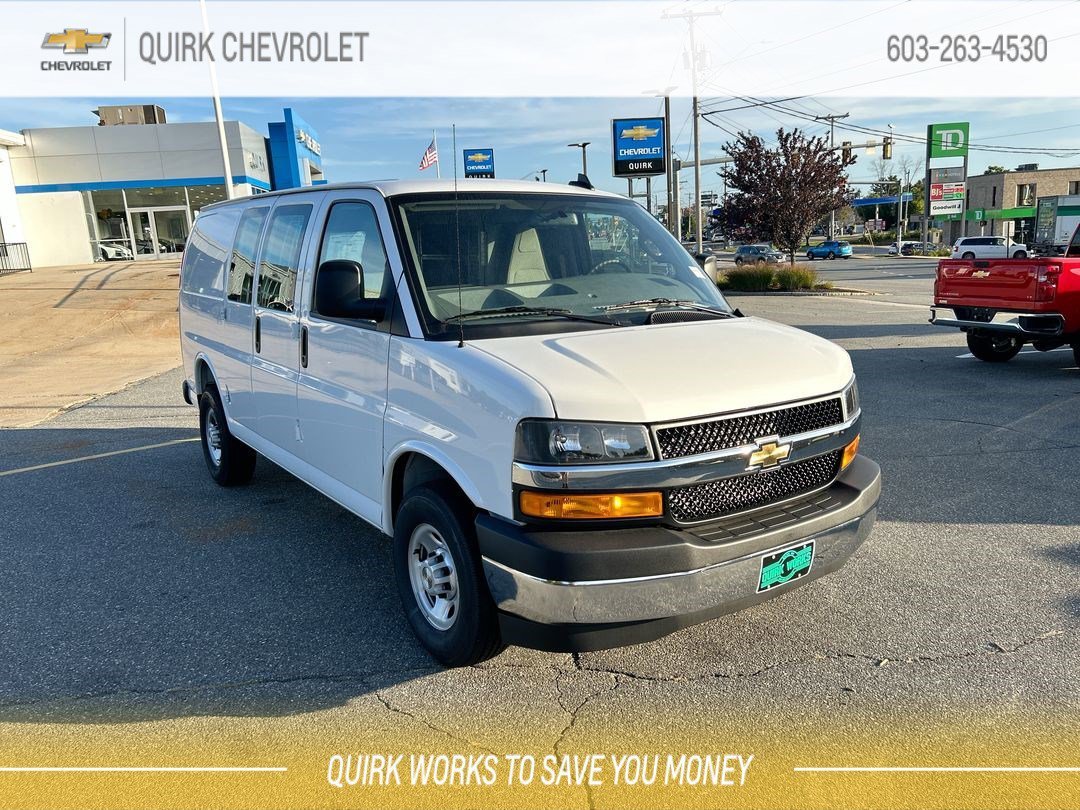 2025 Chevrolet Express Cargo