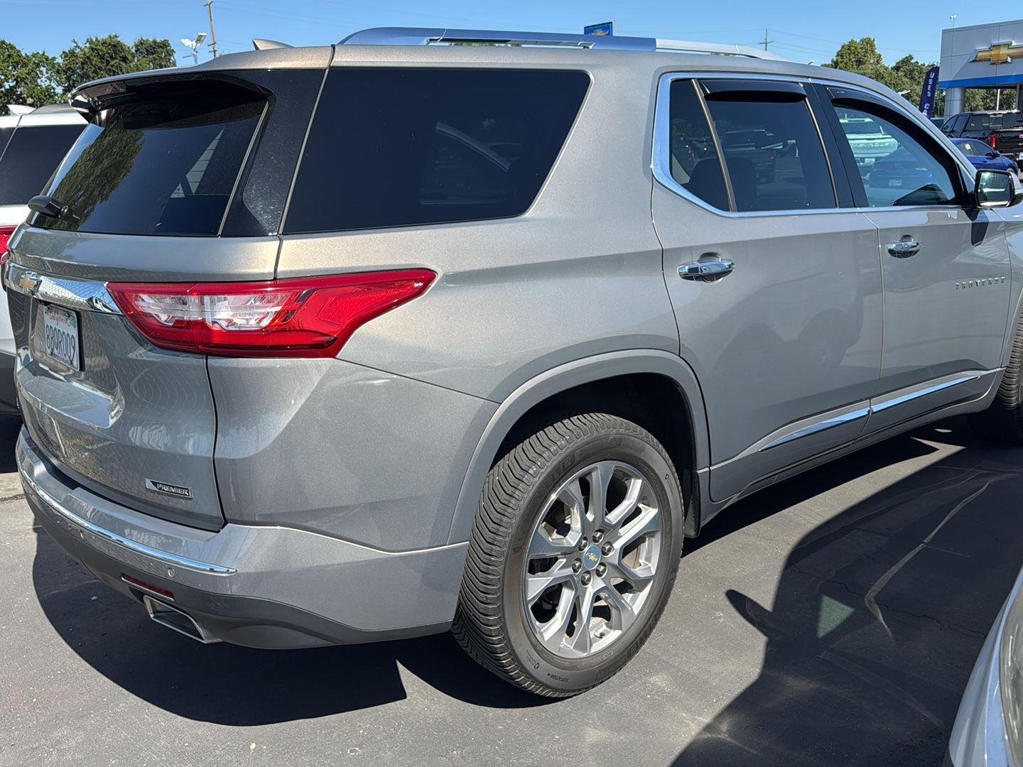 Certified Used 2018 PEPPERDUST METALLIC Chevrolet Premier image 3