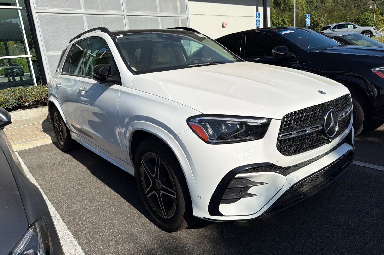 Used 2024 White Mercedes-Benz GLE 350 image 5