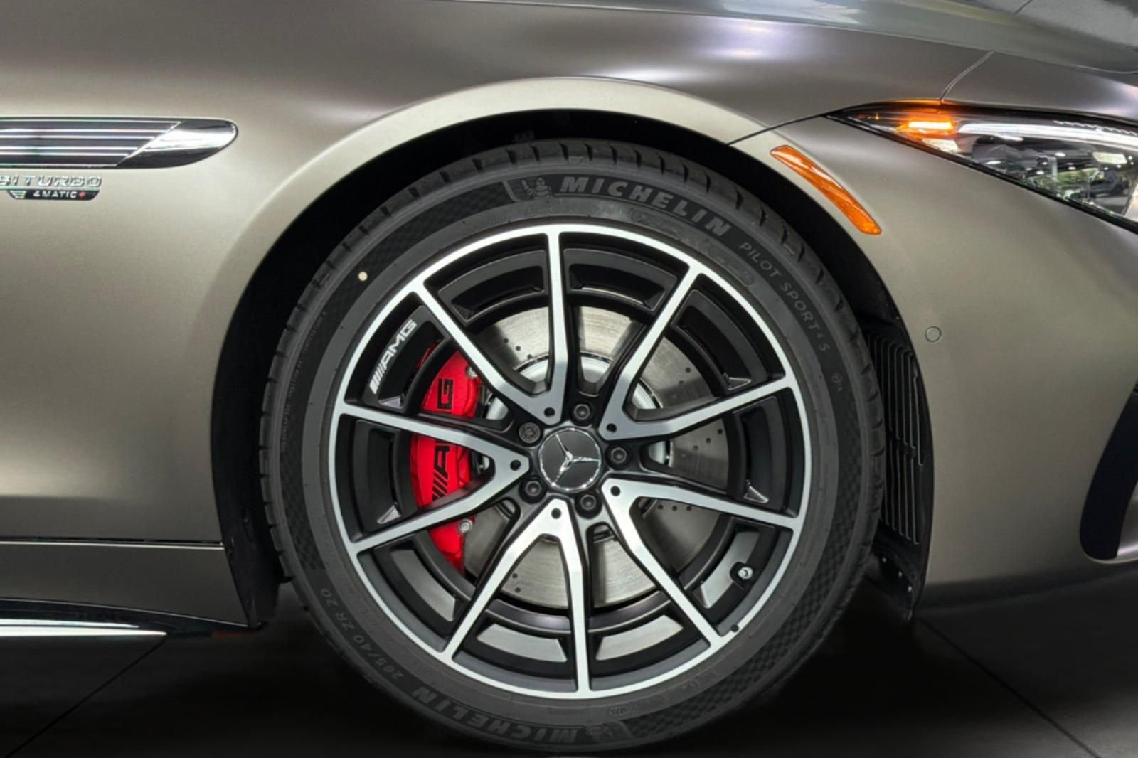 New 2027 Mercedes-Benz SL-Class SL 55 AMG® 2D Convertible in