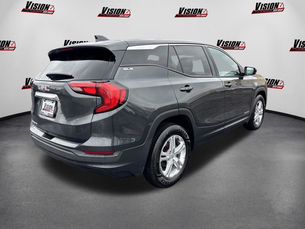Used 2019 Gray GMC SLE image 5