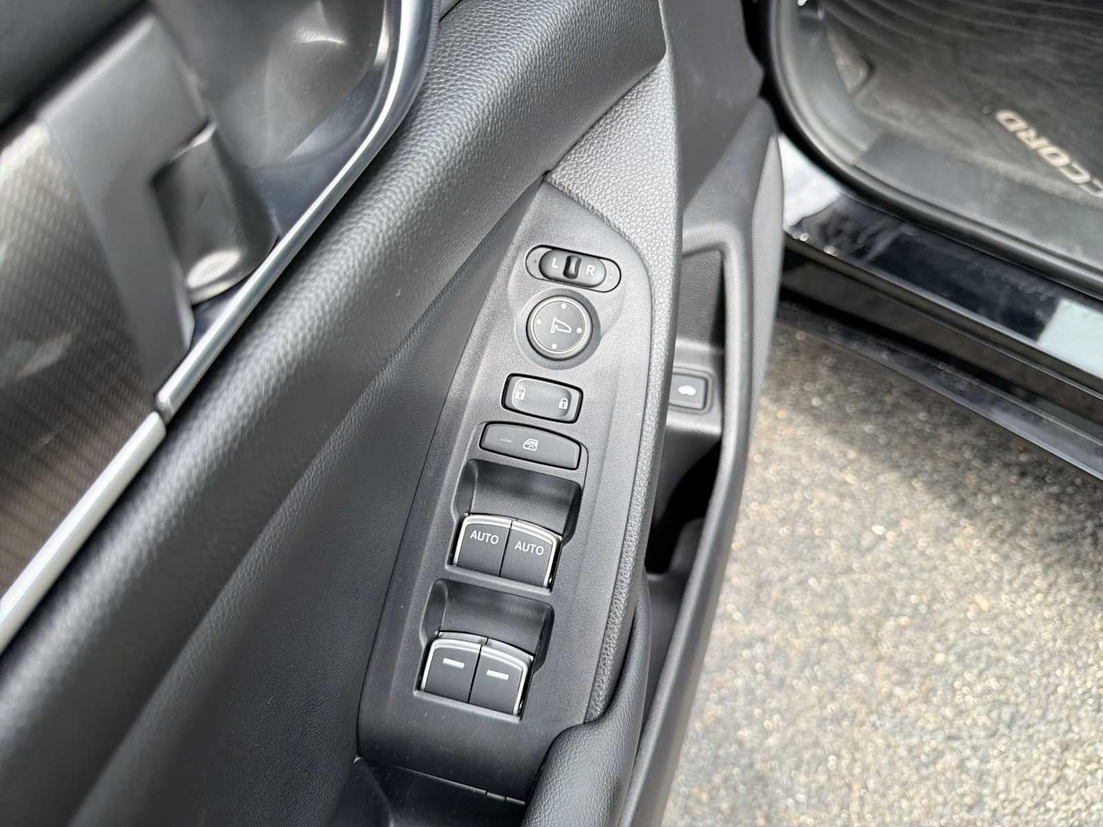 Used 2022 Crystal Black Pearl Honda Sport image 22