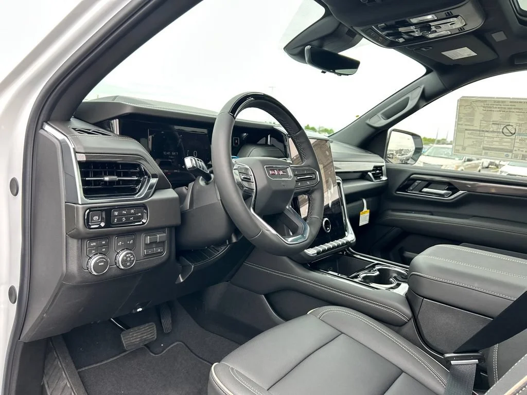 New 2026 Summit White GMC Elevation image 20