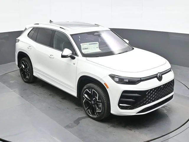 New 2026 White Volkswagen 2.0T SEL R-Line Turbo image 14