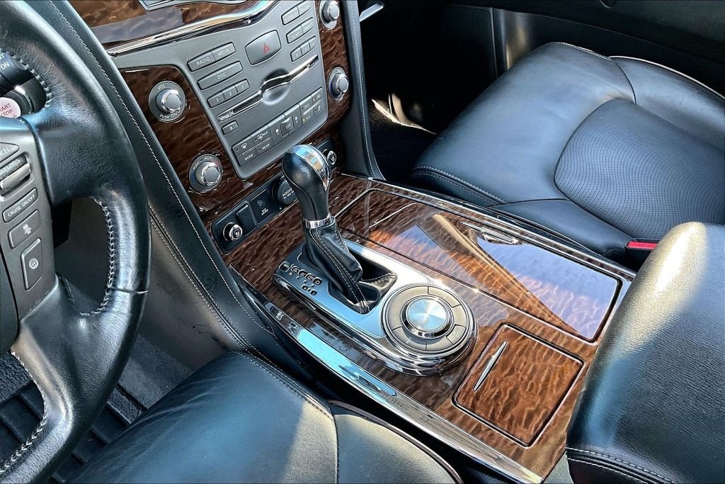 Used 2020 Gray Nissan Platinum image 14
