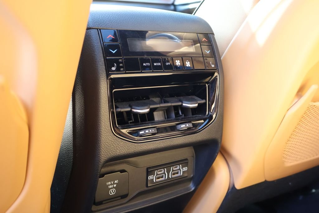 Used 2022 Bright White Clea Jeep Summit image 37
