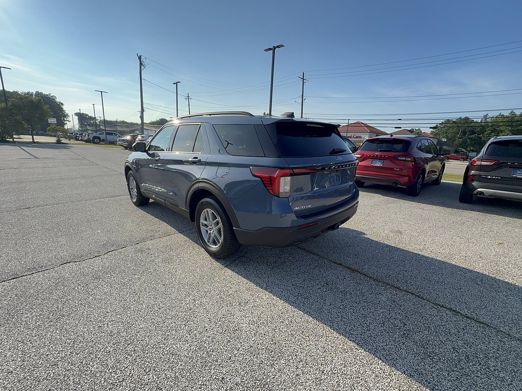 New 2026 Vapor Blue Metallic Ford Active image 3