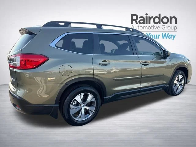 Used 2024 Autumn Green Metallic Subaru Premium image 7