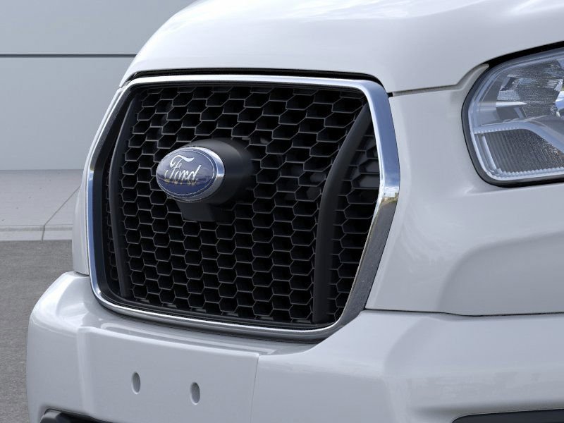 2025 Ford Transit Passenger Van XLT - Photo 17
