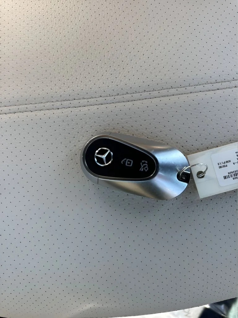 Used 2025 White Mercedes-Benz C 300 image 29