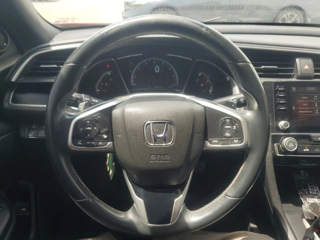 Used 2021  Honda Sport image 15