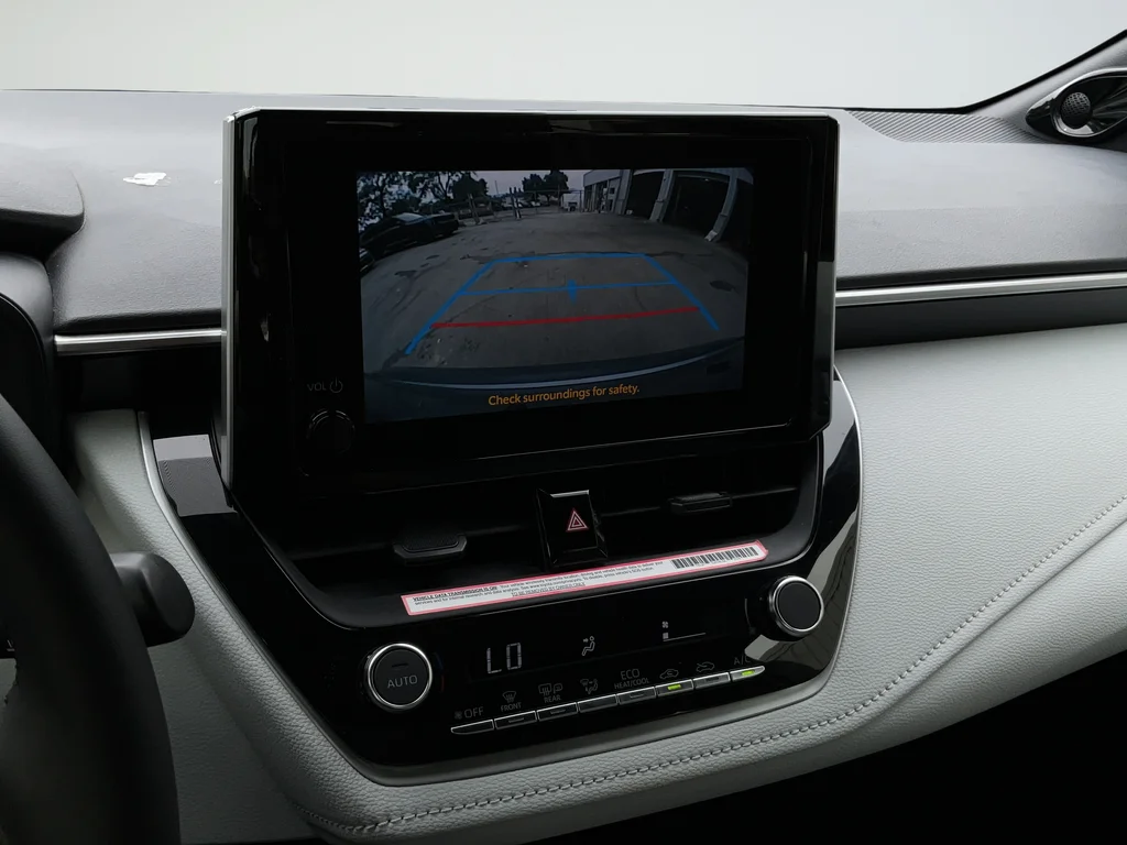 Used 2023  Toyota SE image 15