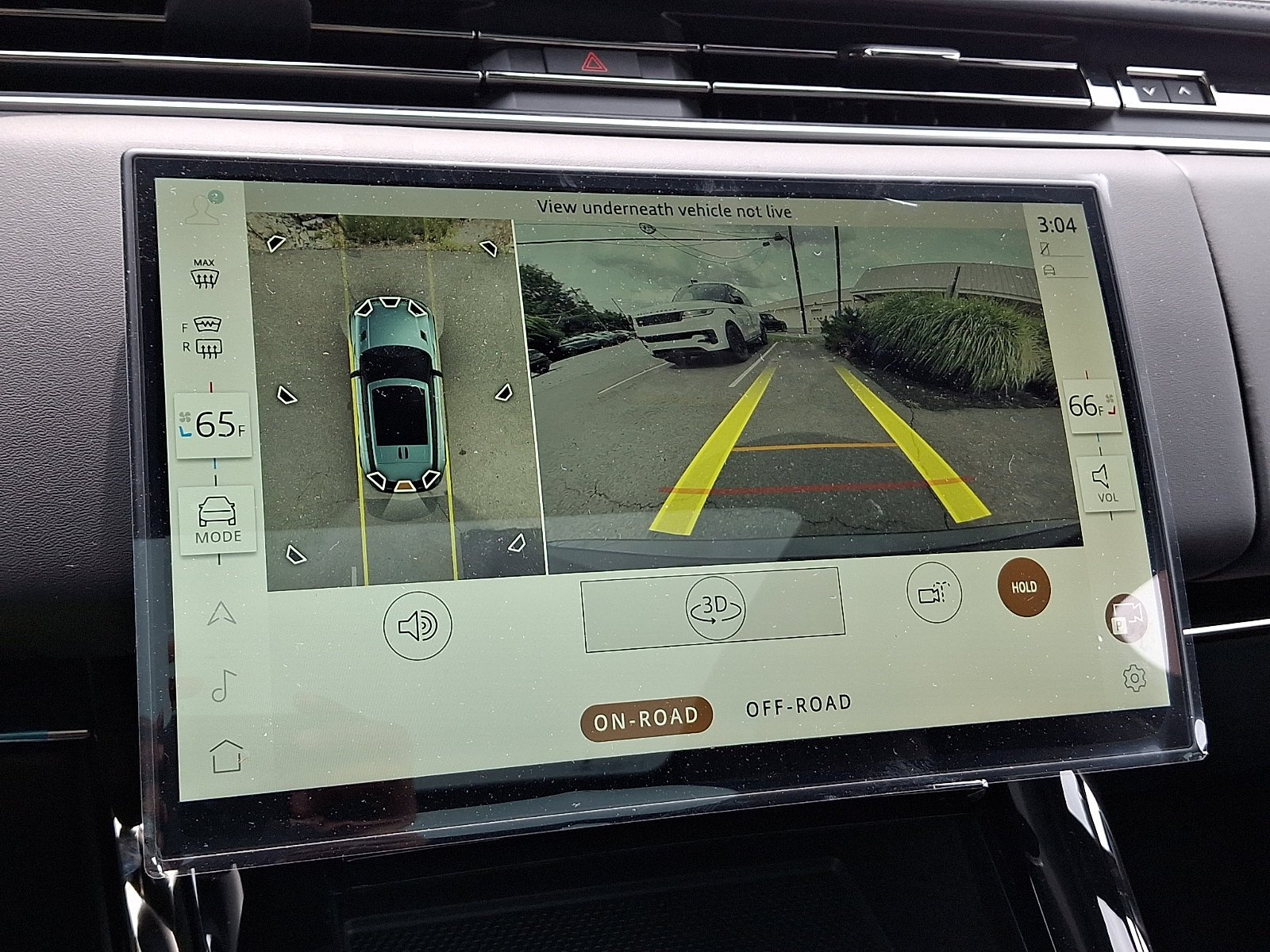 New 2026 Fuji White Land Rover SE image 15