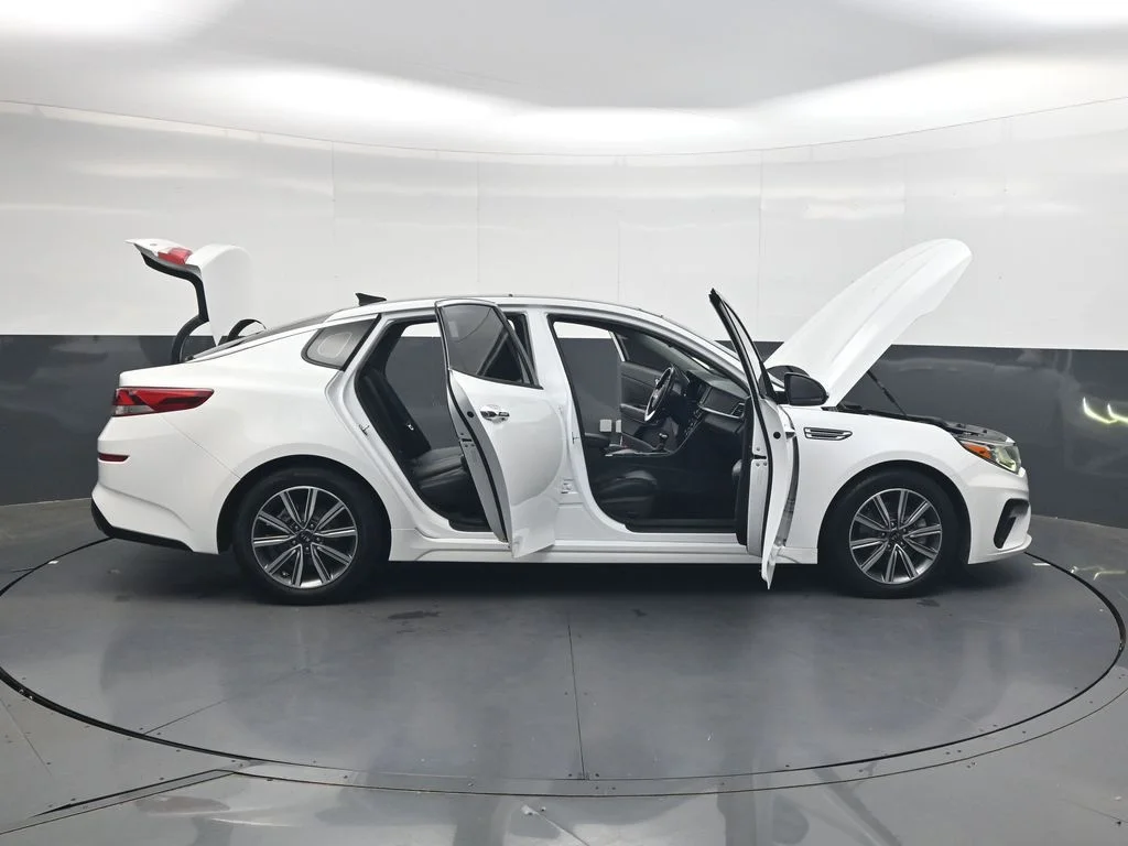 Used 2019 White Kia EX image 51