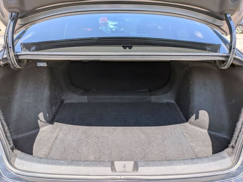 Used 2022 Blue Honda LX image 29