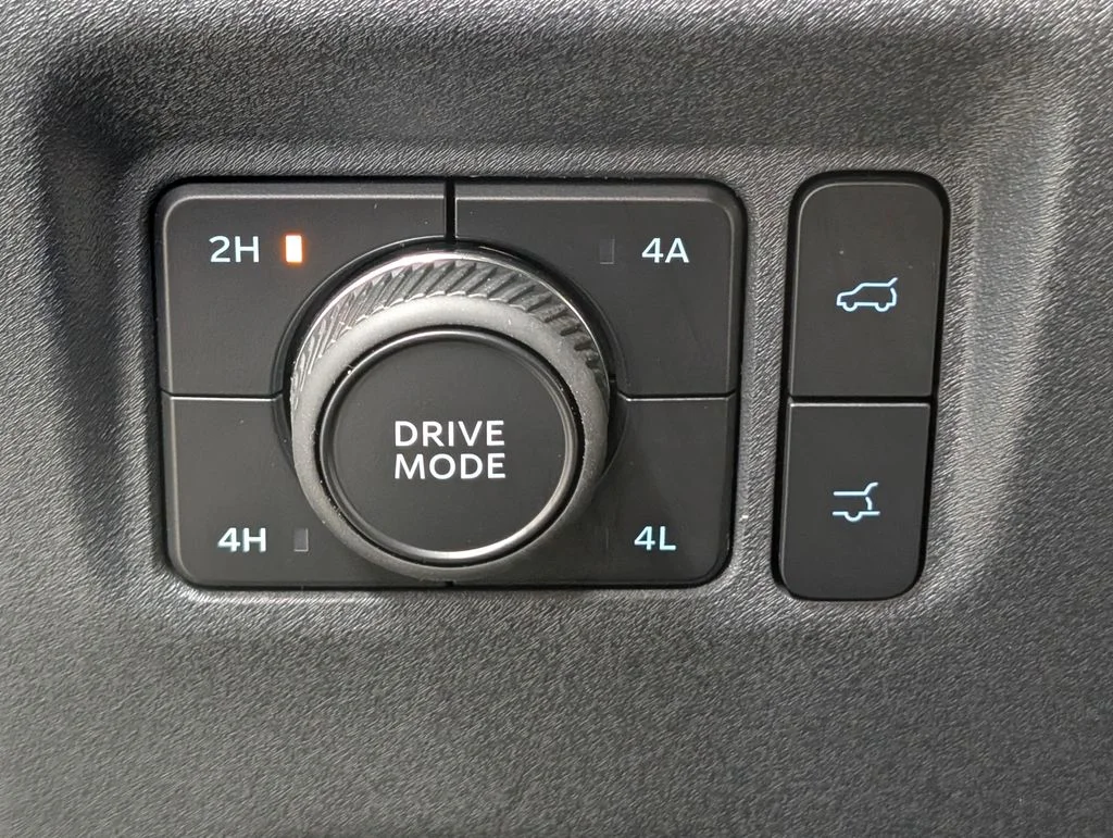 New 2027 Agate Black Metallic Ford MAX Platinum image 11