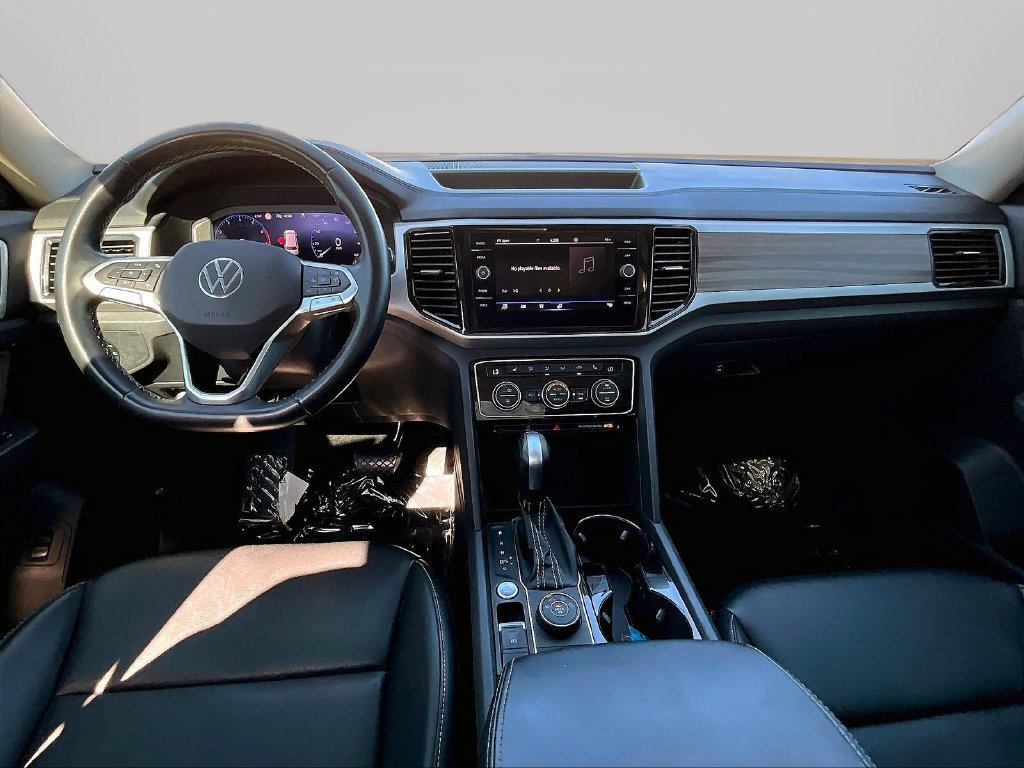 Used 2021 Silver Volkswagen SEL image 7
