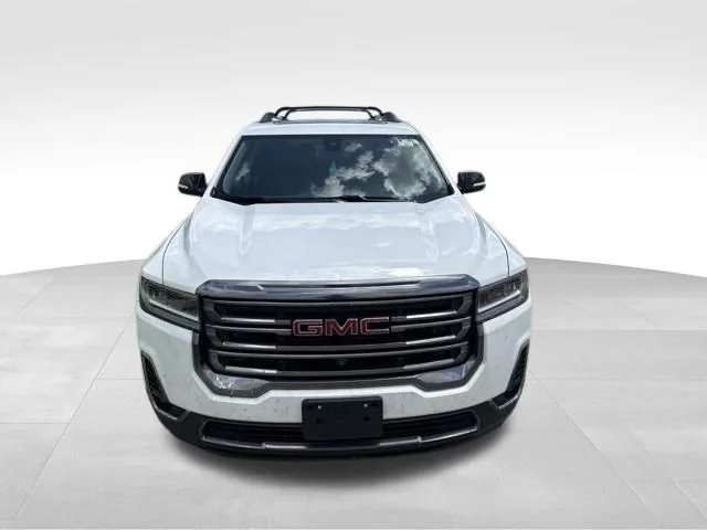Used 2023 White GMC AT4 image 8
