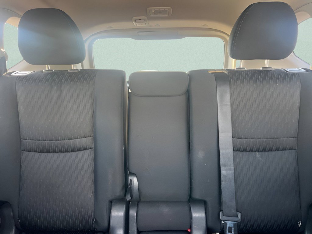 Certified Used 2019 Brilliant Silver Metallic Nissan SV image 25