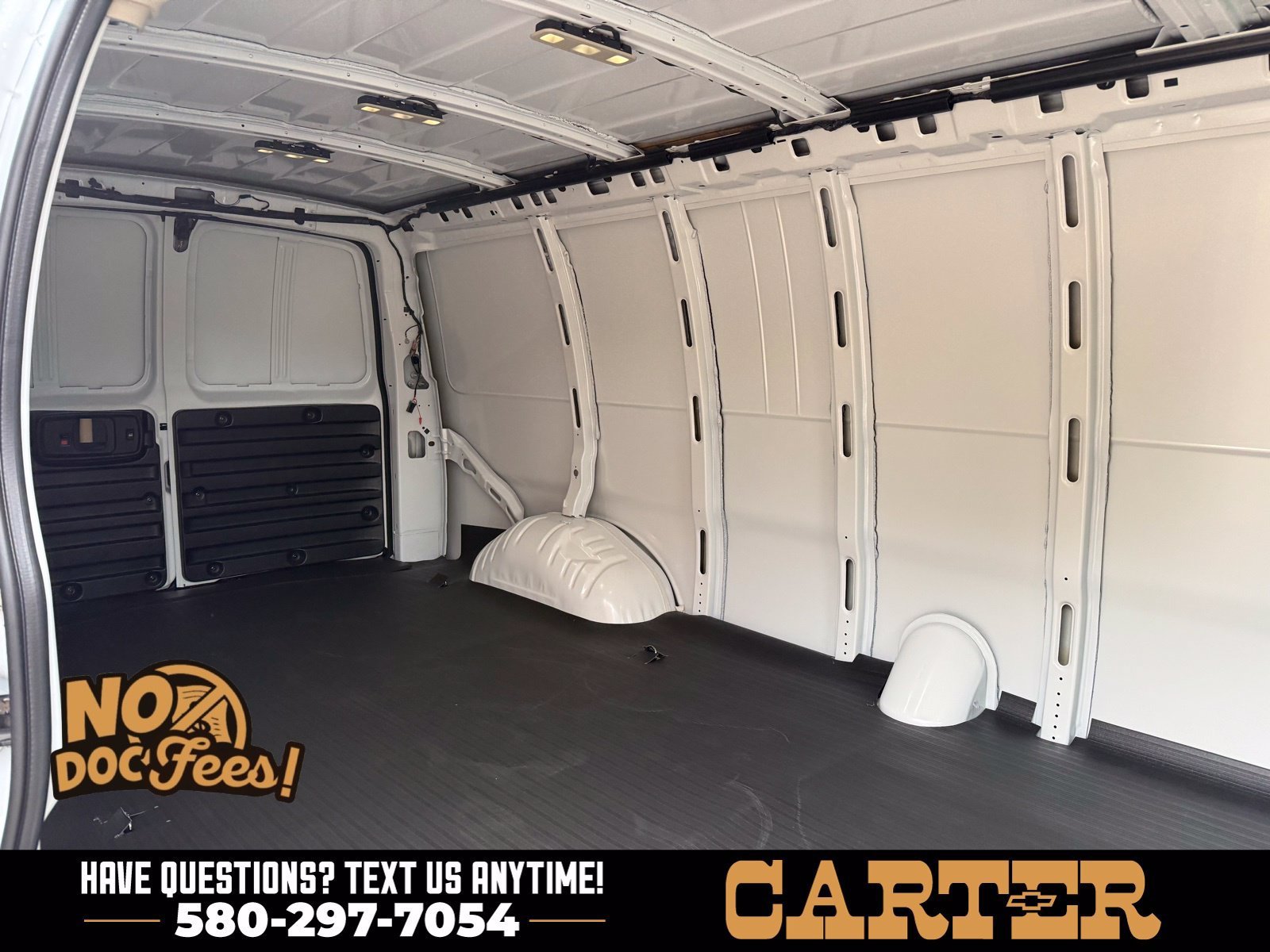 2025 Chevrolet Express Cargo Work Van - Photo 25