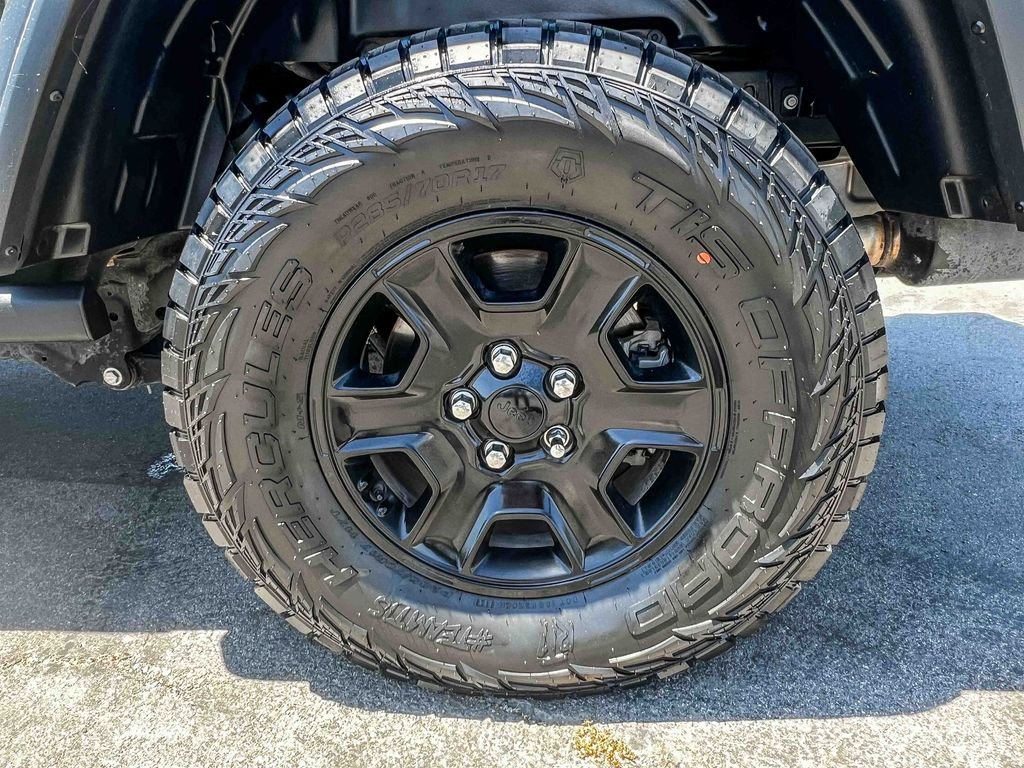 Used 2021 Green Jeep Mojave image 9