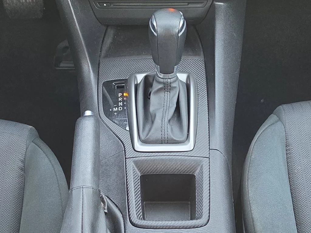 Used 2014 Red Mazda i Sport image 17