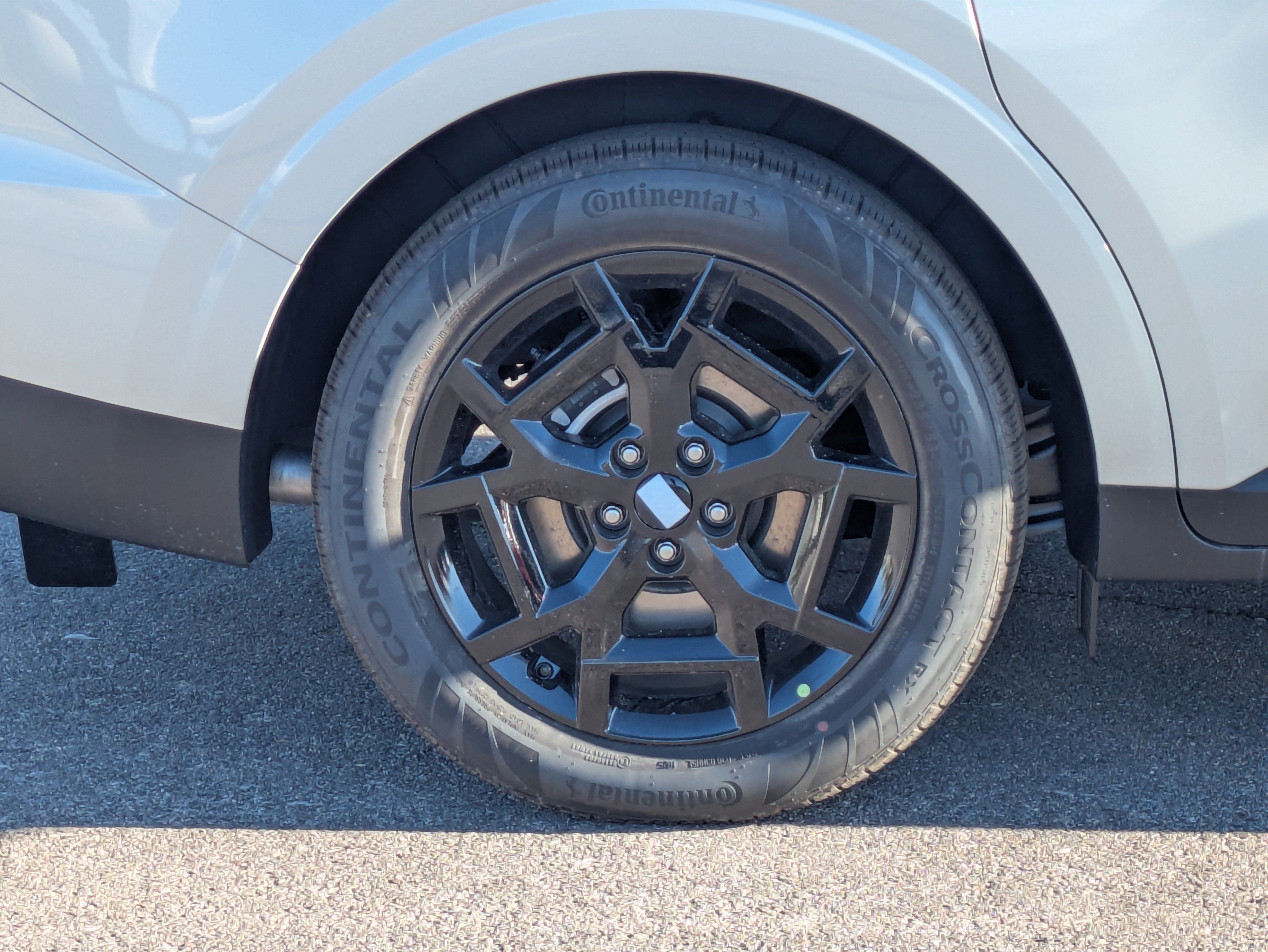 New 2026 Ivory Silver Kia SX Prestige image 9