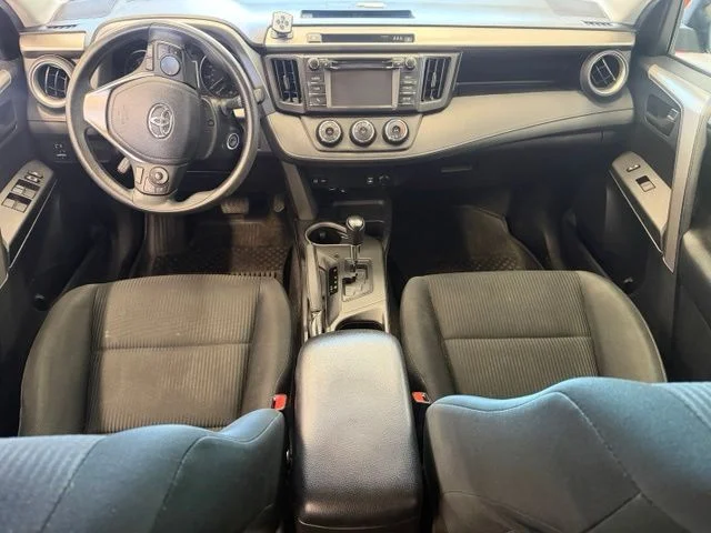 Used 2017 Gray Toyota LE image 10